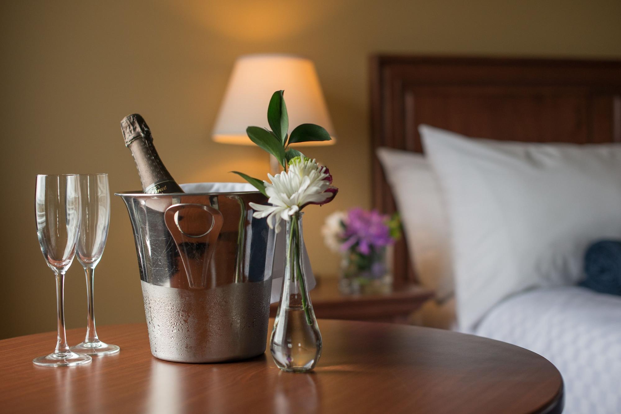 Hotel L'Oie Des Neiges Lévis エクステリア 写真