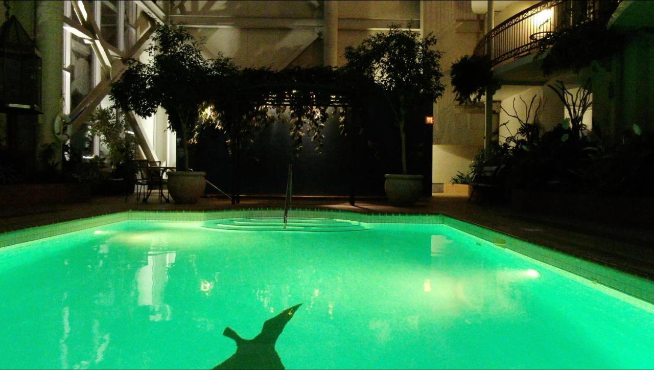 Hotel L'Oie Des Neiges Lévis エクステリア 写真