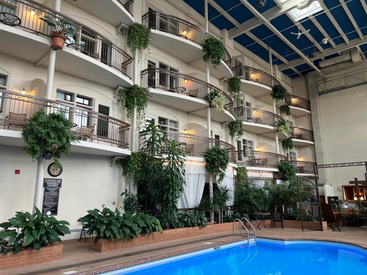 Hotel L'Oie Des Neiges Lévis エクステリア 写真